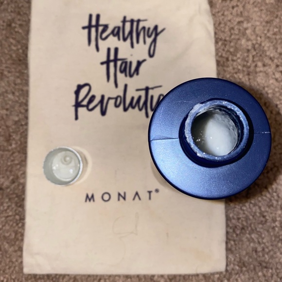 💜MONAT - Picture 2 of 2